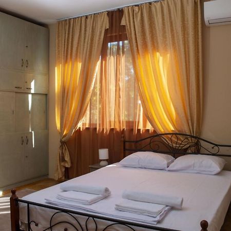 Midtown Place Apartment Doris 1 With Garage พลอฟดิฟ ภายนอก รูปภาพ