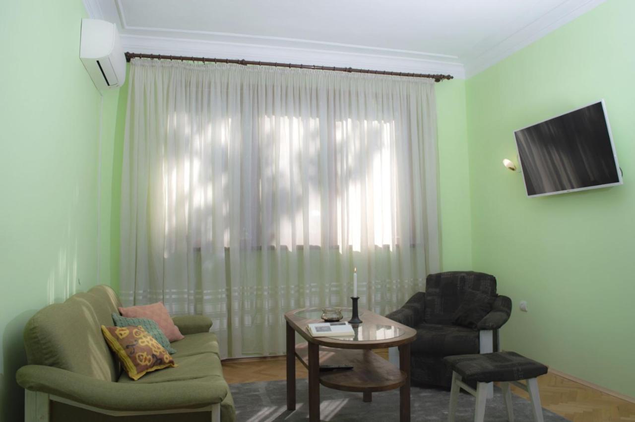 Midtown Place Apartment Doris 1 With Garage พลอฟดิฟ ภายนอก รูปภาพ