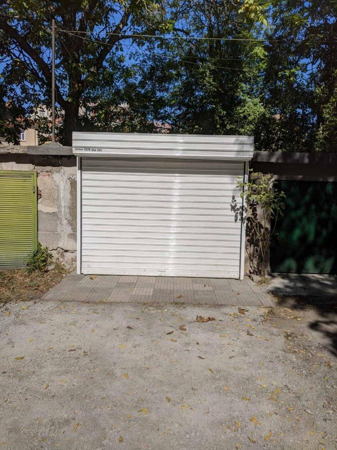 Midtown Place Apartment Doris 1 With Garage พลอฟดิฟ ภายนอก รูปภาพ